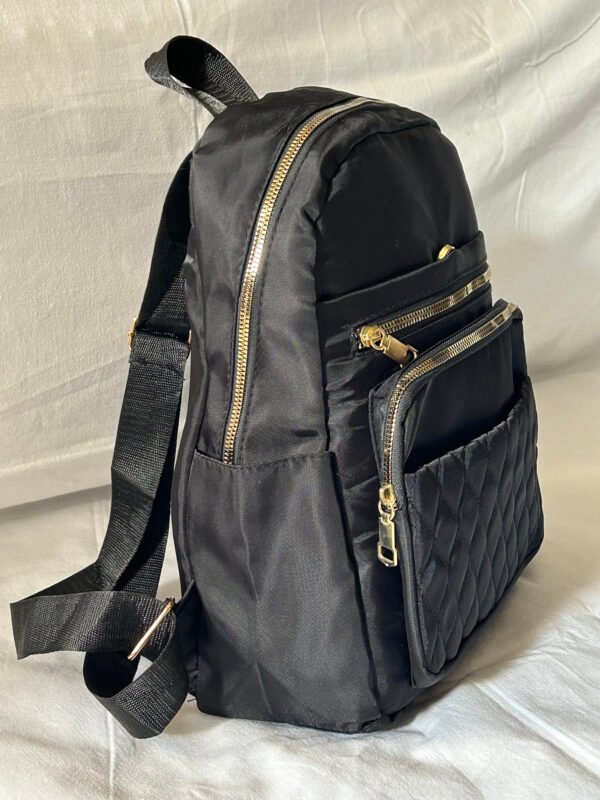 Mochila De Dama Impermeable Con Reparticiones - Image 3